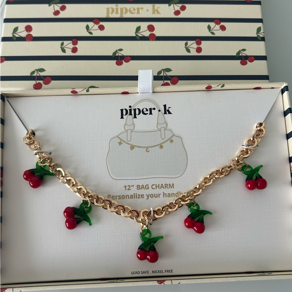 Viral Piper K gold Cherry bag chain charm - Picture 2 of 2
